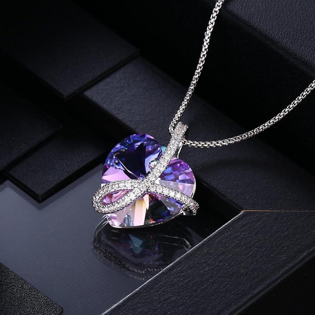 Love Heart Design Gold Plated Zircon Pendant